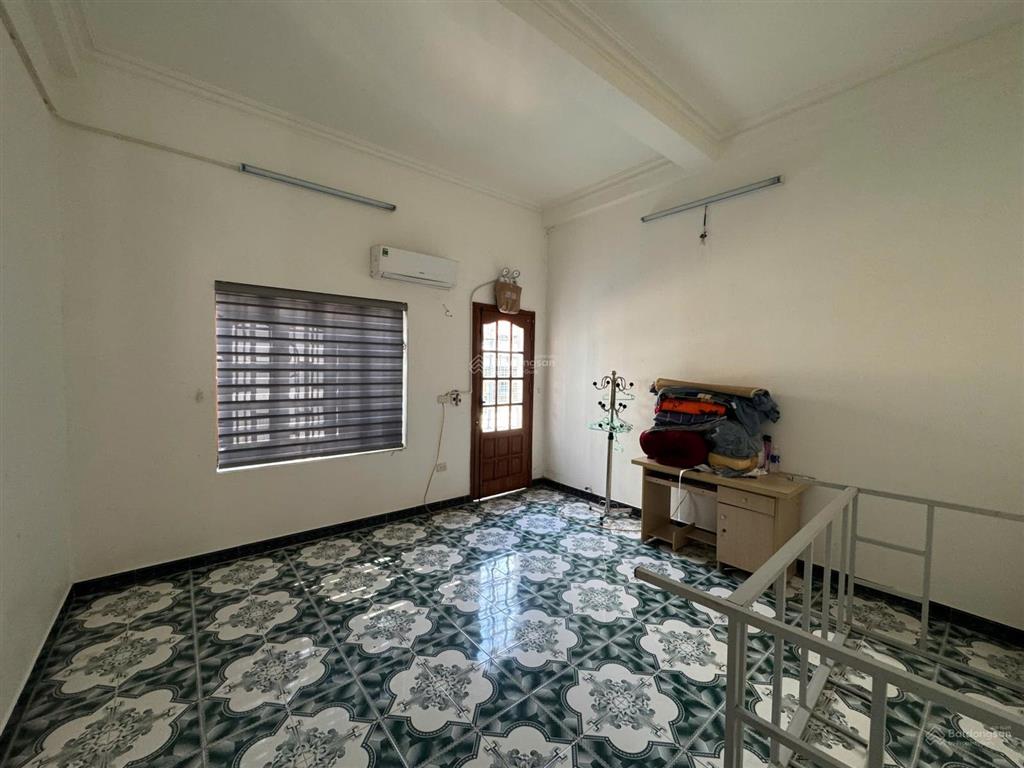Cho thuê và sang nhượng mặt bằng văn cao hải phòng 90m² x 4 tầng 25 triệu/tháng