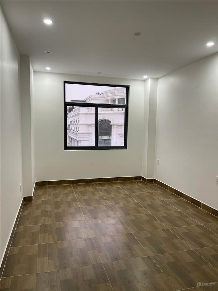 Cho thuê nhà vin marina 105m² 5 tầng thông sàn tầng 1,2 giá 45tr/tháng