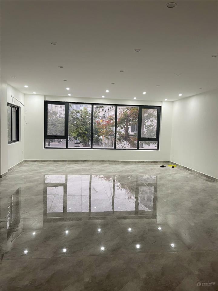 Cho thuê nhà vin marina 105m² 5 tầng thông sàn tầng 1,2 giá 45tr/tháng