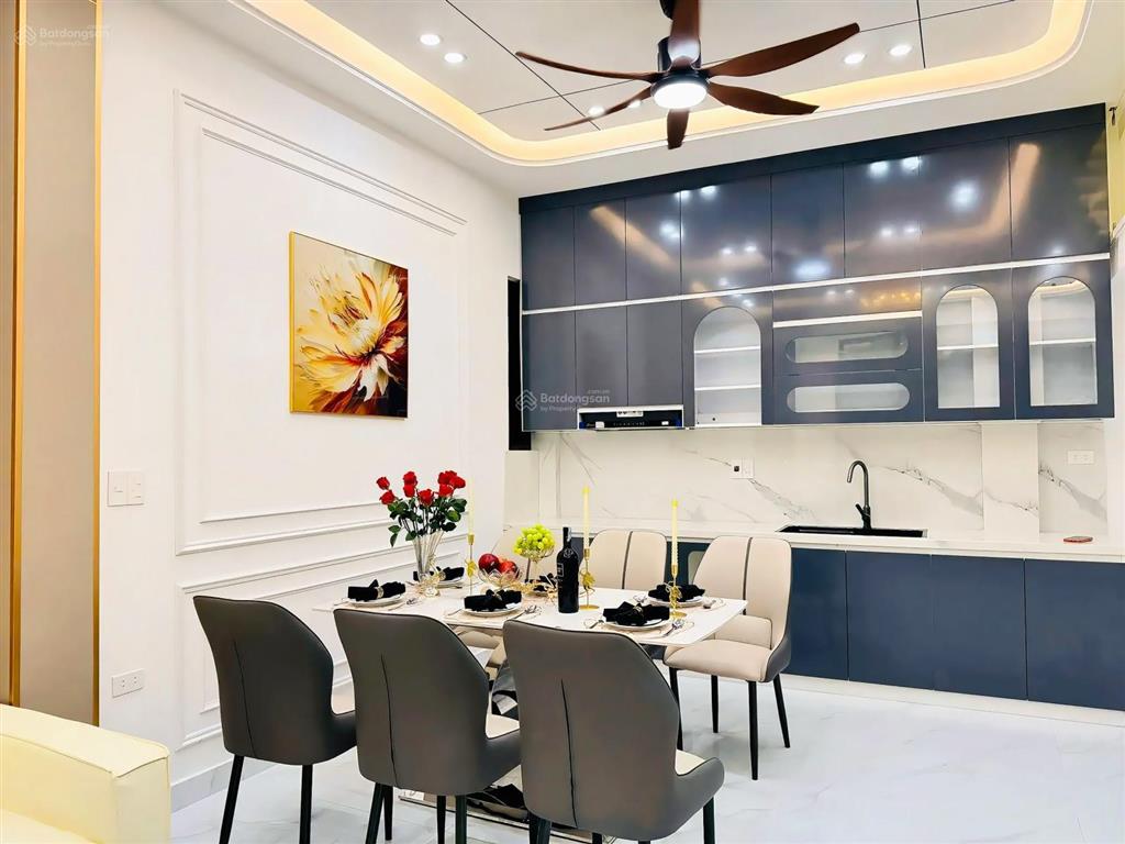 Bán nhà ngô quyền hải phòng 55m² x 4t, mt 6m, sân cổng riêng, gần thái phiên, 4,69 tỷ