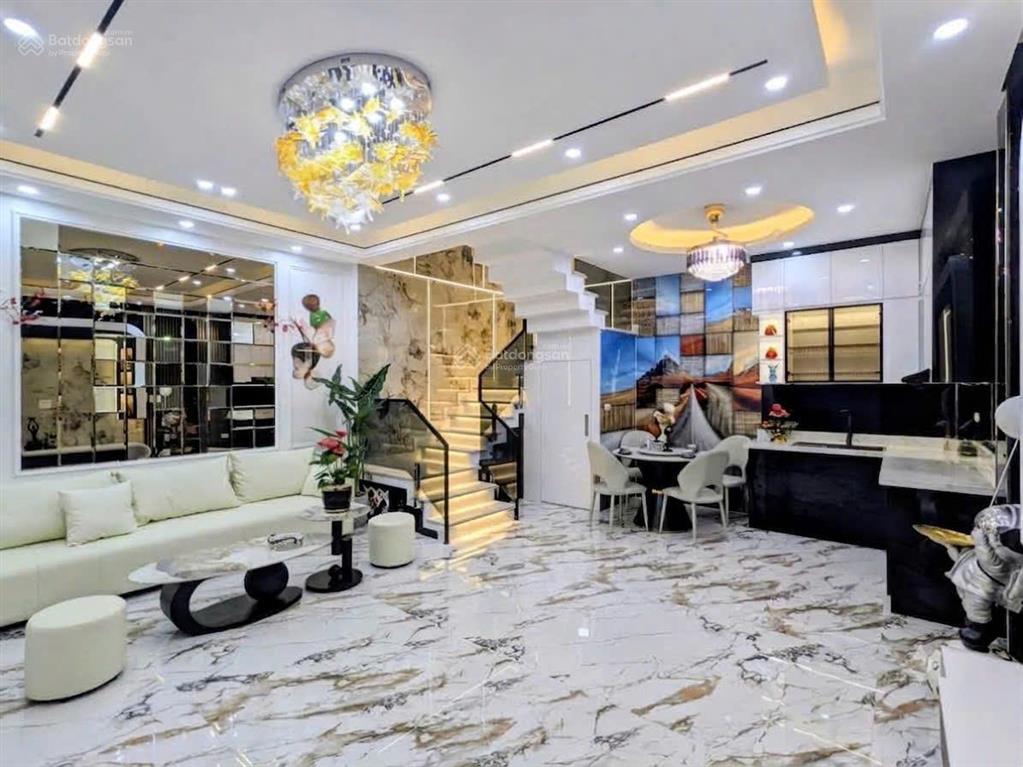 Bán nhà nguyễn công trứ, hải phòng 70m² x 3t xây mới, ô tô đỗ cửa, sân cổng riêng, 3,85 tỷ