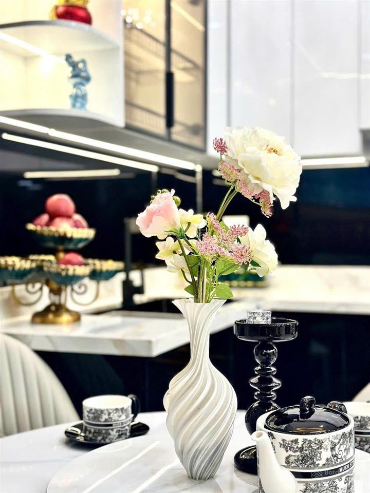 Bán nhà nguyễn công trứ, hải phòng 70m² x 3t xây mới, ô tô đỗ cửa, sân cổng riêng, 3,85 tỷ