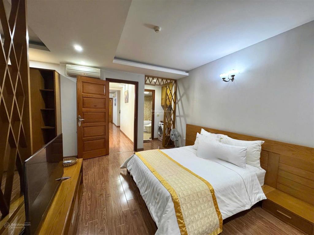 Cho thuê tòa nhà khách sạn 8 tầng gần nhà hát lớn hải phòng 26 căn cao cấp, full nội thất