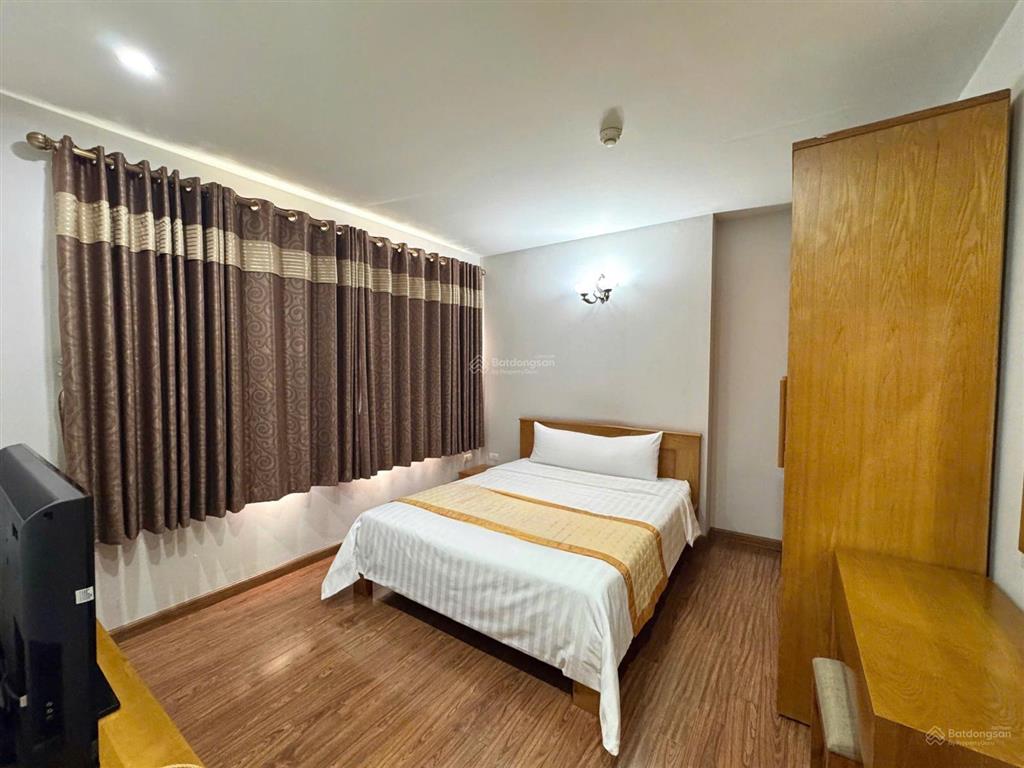 Cho thuê tòa nhà khách sạn 8 tầng gần nhà hát lớn hải phòng 26 căn cao cấp, full nội thất