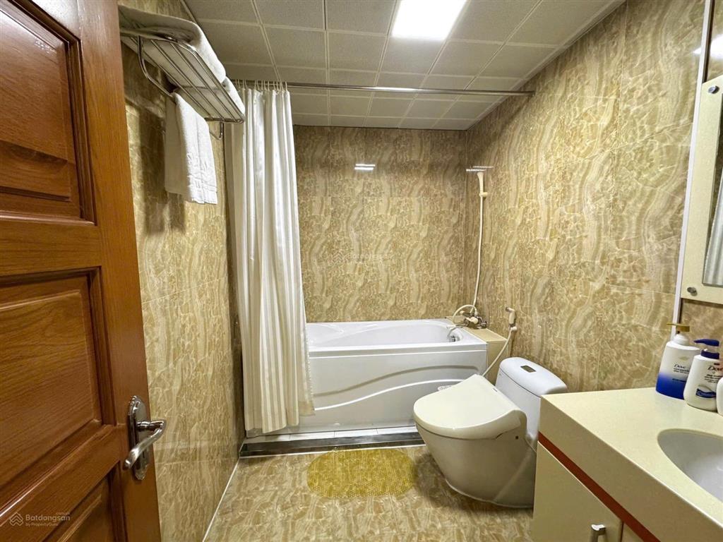 Cho thuê tòa nhà khách sạn 8 tầng gần nhà hát lớn hải phòng 26 căn cao cấp, full nội thất