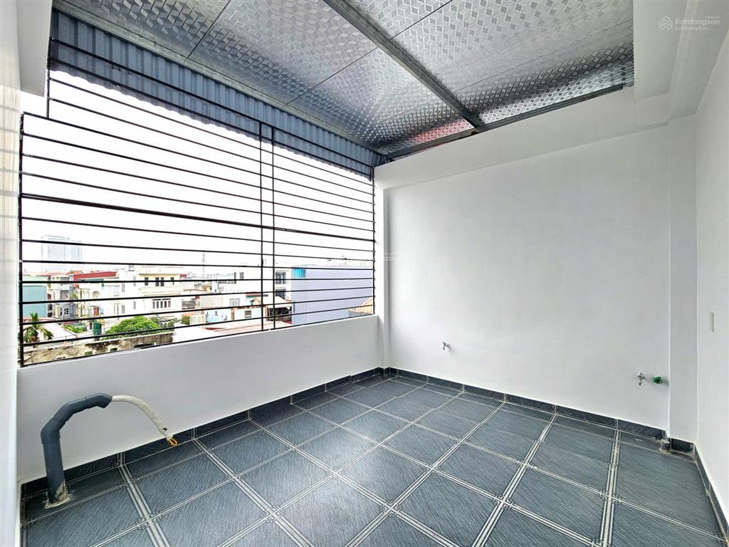 Bán nhà song sinh 193 hồ sen xây độc lập, 4 tầng, ngang 6m giá 4,65 tỷ