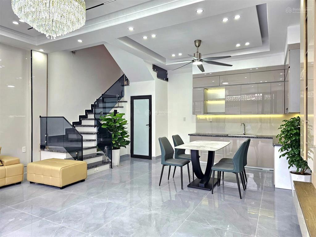 Bán nhà song sinh 193 hồ sen xây độc lập, 4 tầng, ngang 6m giá 4,65 tỷ