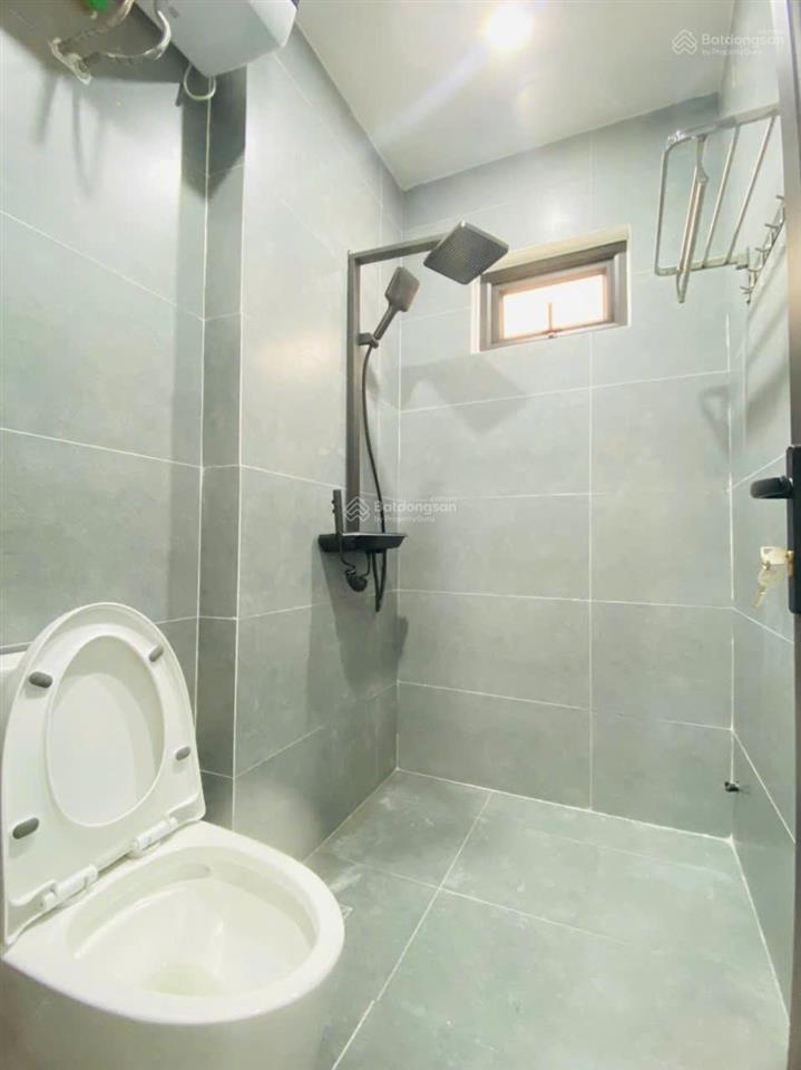Bán nhà 4 tầng lô góc 3 mặt thoáng miếu hai xã, hải phòng giá 2,95 tỷ