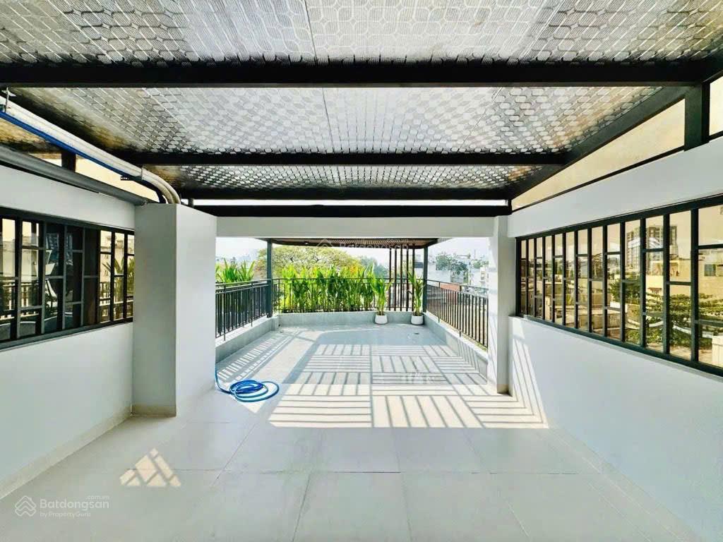 Bán nhà mới khu dân cư trung tâm quận gò vấp full nội thất xe hơi ngủ trong nhà .   0776 790 ***