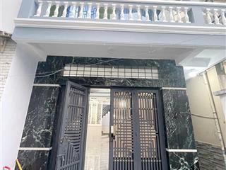 Nhà 4,5mx15m hẻm 154 âu dương lân p3q8