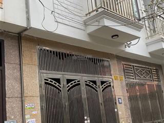 Nhà mới đón tết 4 tầng, trước nhà rộng hơn 3m, chợ đại từ hoàng mai, ngõ to thông nhau!