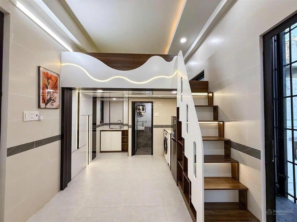 Xuất cảnh bán gấp  bán nhà duy tân 90m² 5 tầng  18.5 tỷ