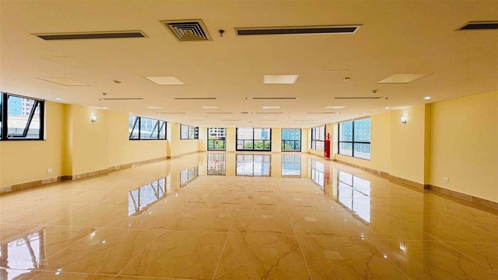 Building mặt phố đống đa 400m2  10 tầng  2 thang máy  dòng tiền 500tr/tháng