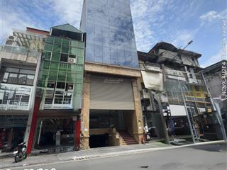 Mặt phố hai bà trưng  building 9 tầng + hầm  thông sàn