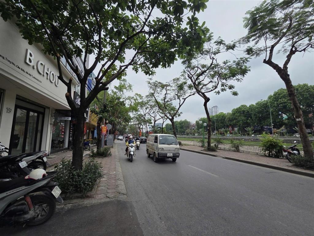 Mặt phố nguyễn khang  lô góc 99m2  mặt tiền 10m  giá 35.5 tỷ