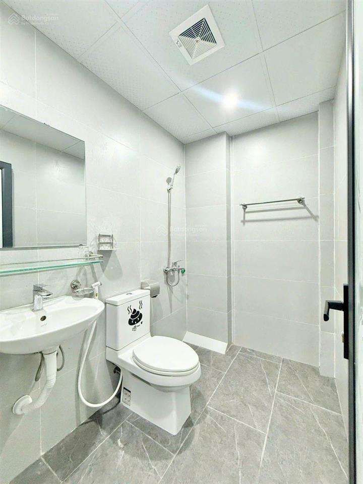 Chdv cầu giấy | 1n1k full đồ vào ở ngay (giá 7tr/tháng)