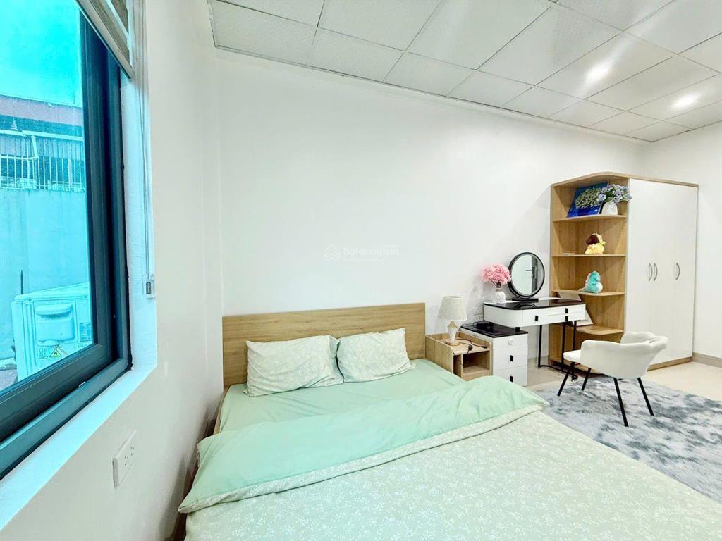 Chdv cầu giấy | 1n1k full đồ vào ở ngay (giá 7tr/tháng)
