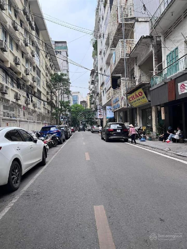 Mặt phố bùi thị xuân  hai bà trưng  dòng tiền 400 triệu/tháng  diện tích 400m mặt tiền17m