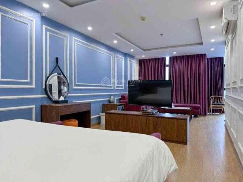 Tòa khách sạn nguyễn hoàng 265m2  43 phòng  dòng tiền 250tr/tháng