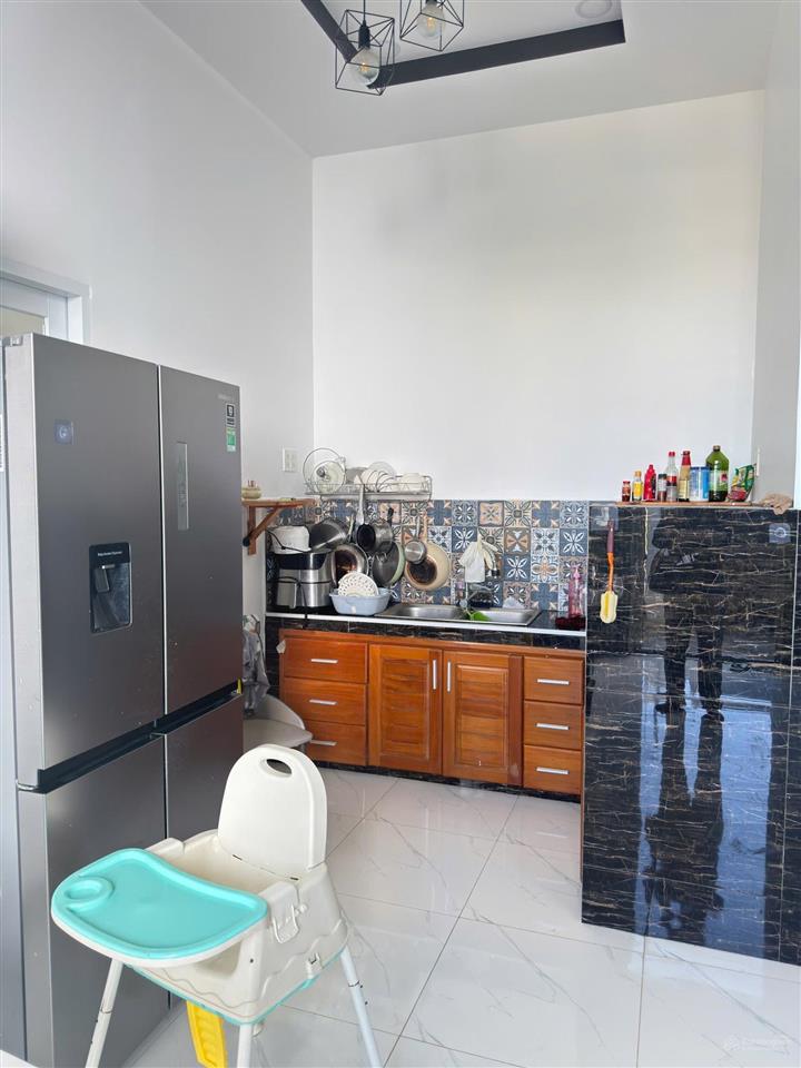 Bán nhà đẹp hẻm 3m sau lưng trường lương thế vinh giá tốt chỉ 2 tỷ 800