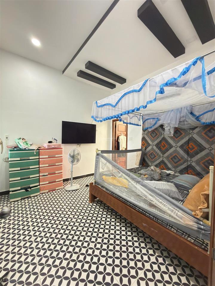 Bán nhà đẹp hẻm 3m sau lưng trường lương thế vinh giá tốt chỉ 2 tỷ 800