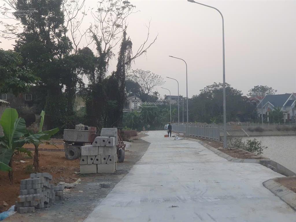 Bán gấp lô đất 100m2, mt 6,2m làn hai đường liên huyện tại bạch thạch, xã phú cát, hà nội