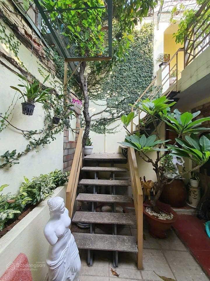 Bán villa đồng nai 205m² 3 tầng  52 tỷ  biệt thự cổ điển mặt tiền quận 10