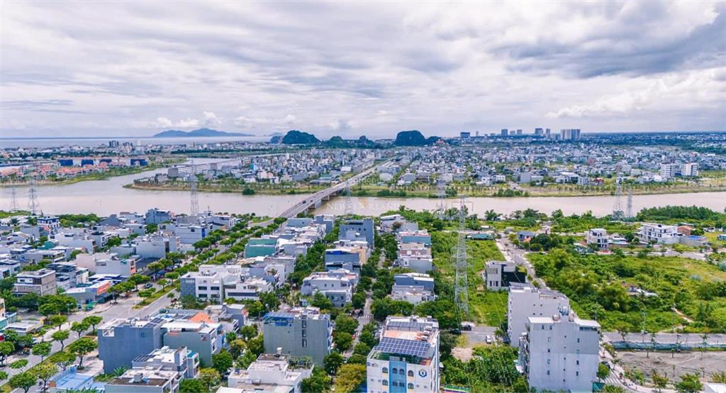 Căn hộ sun cora tower hòa xuân đà nẵng, giá full chỉ hơn 3,1tỷ/căn 2pn,có hồ bơi,tiện ích chuẩn 5*