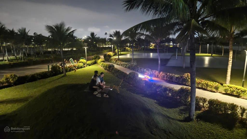 Bán căn hộ chung cư đà nẵng view pháo hoa quốc tế, view biển, view sông rất đẹp  nhưng giá cực rẻ