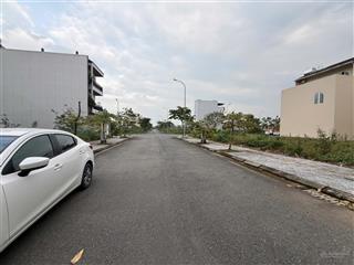 Bán gấp lô đất nền trục thông tại fpt city đà nẵng, sát công viên sinh thái. giá chỉ 4,9 tỷ/lô