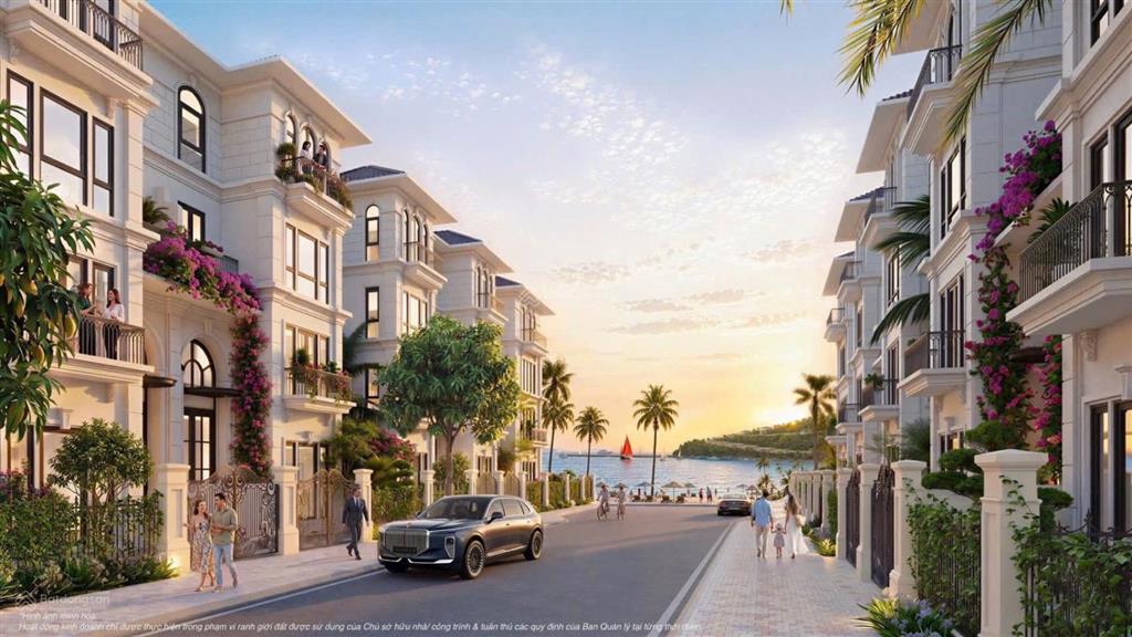 Bán nhà shophouse 4 tầng tại dự án vinhomes hải vân bay, giá 4,7 tỷ/căn