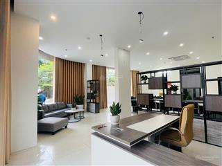 Cho thuê mặt bằng góc 2 mặt tiền đường lớn mai hắc đế, sát ngay cầu rồng đà nẵng. giá 25tr/tháng