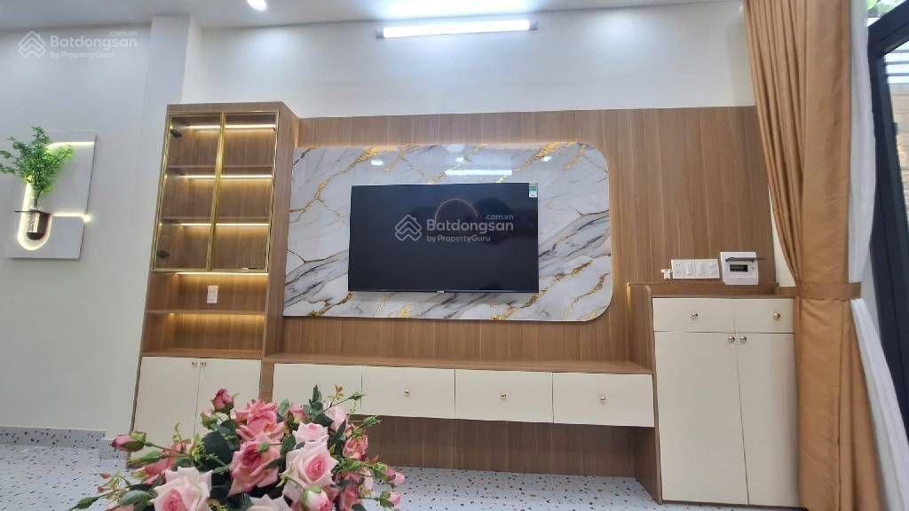 Siêu phẩm xây mới 100%  full nội thất sang trọng   vị trí vàng phạm văn chiêu,gò vấp