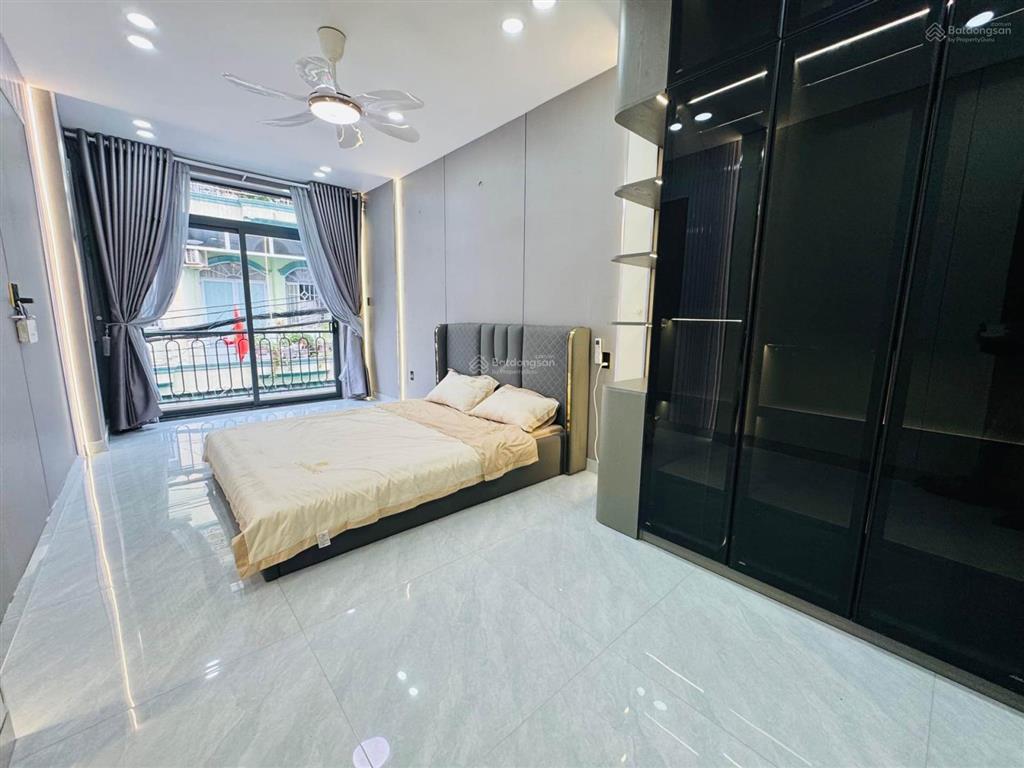Cực phẩm gò vấp phố3 tầng hẻm 5m  chiều dài 13m 4pn3wcgiá 5.3tỷ(thương lượng thiện chí)