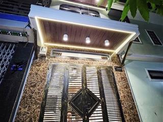Siêu phẩm sài gòn phố mặt tiền 4.5m(nở hậu)3 tầng 3pn,2wcgiá 4.4tỷ(thương lượng thiện chí)