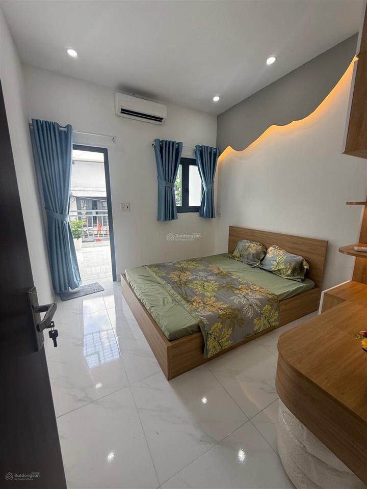 Siêu phẩm quang trunghẻm xe hơi 5mmặt tiền 4,5m(nở hậu)chiều dài 15m3pn,3wcgiá5.7 tỷ (tl)