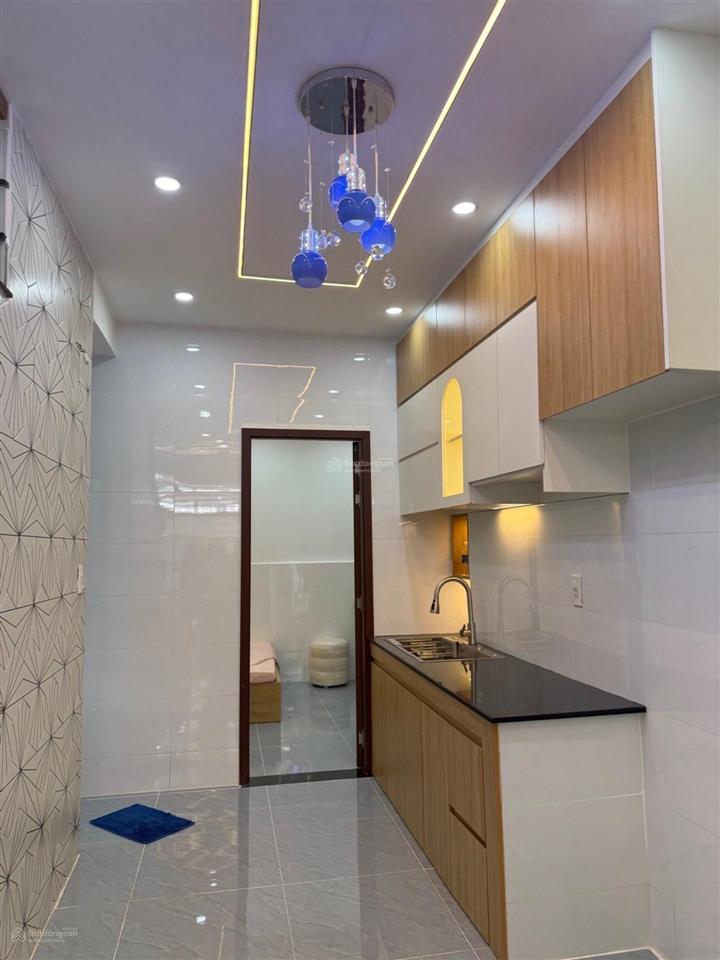 Siêu phẩm quang trunghẻm xe hơi 5mmặt tiền 4,5m(nở hậu)chiều dài 15m3pn,3wcgiá5.7 tỷ (tl)