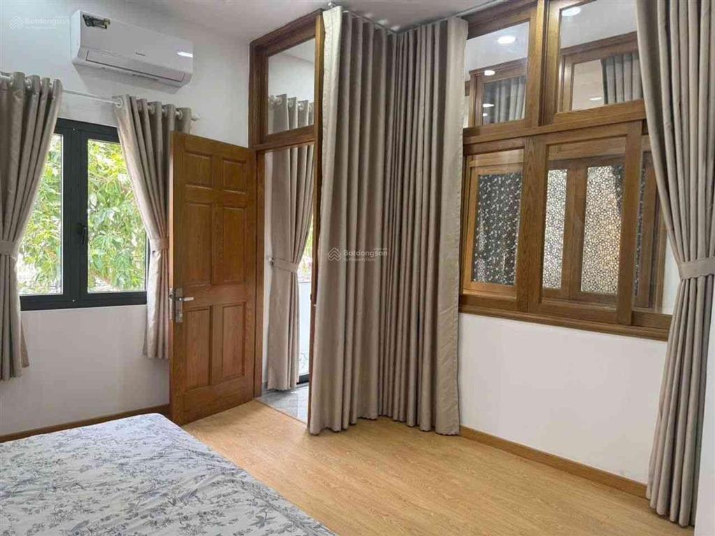 Cực phẩm gò vấp phố lô góc 2 mặt tiền đuờng 8m thôngmặt tiền 11m(nở hậu)3pn,3wcgiá 5.7 tỷ(tl)