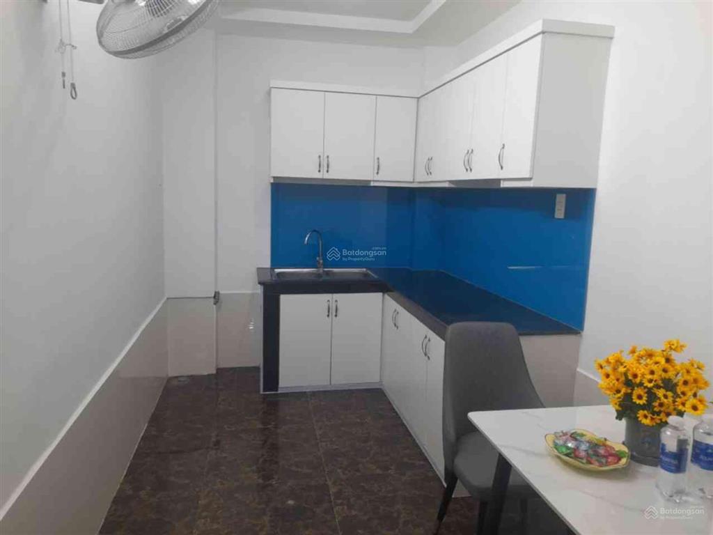 Mặt tiền quang trung chiều sâu 17m 3pn, 3wc  sổ đẹp vuông vức, vỉa hè 5m, giá 4.6 tỷ (tl)