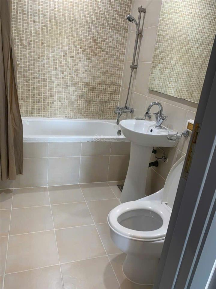 Cho thuê căn hộ the manor 4pn 200m2 giá 32tr