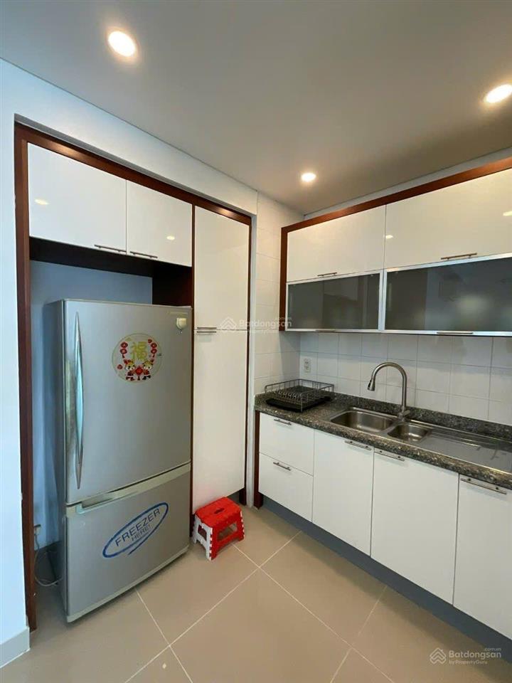 Cho thuê căn hộ the manor 4pn 200m2 giá 32tr