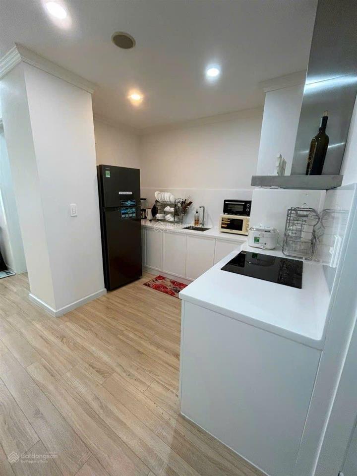 Bán căn hộ the manor 3pn 2wc 131m2 giá 13,5 tỷ