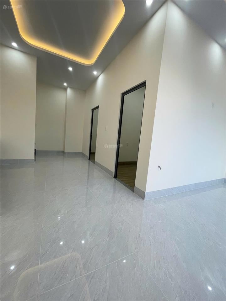 Nhà trung tâm long điền, giáp tp bà rịa, hẻm xe hơi, giá 1,69 tỷ