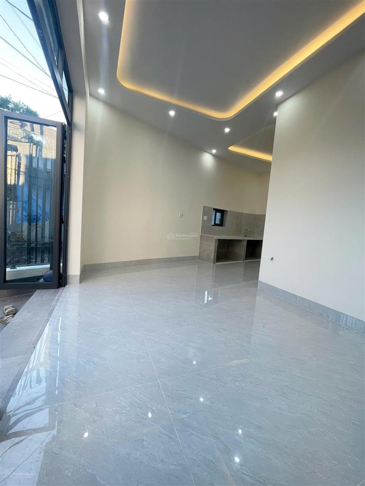 Nhà trung tâm long điền, giáp tp bà rịa, hẻm xe hơi, giá 1,69 tỷ