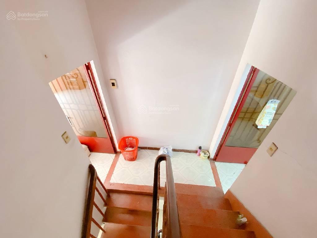 Gần etown cộng hòa, nhà ga t3  thân nhân trung, p13, tân bình  hxh 10m  85m2  3 tầng  15.2 tỷ