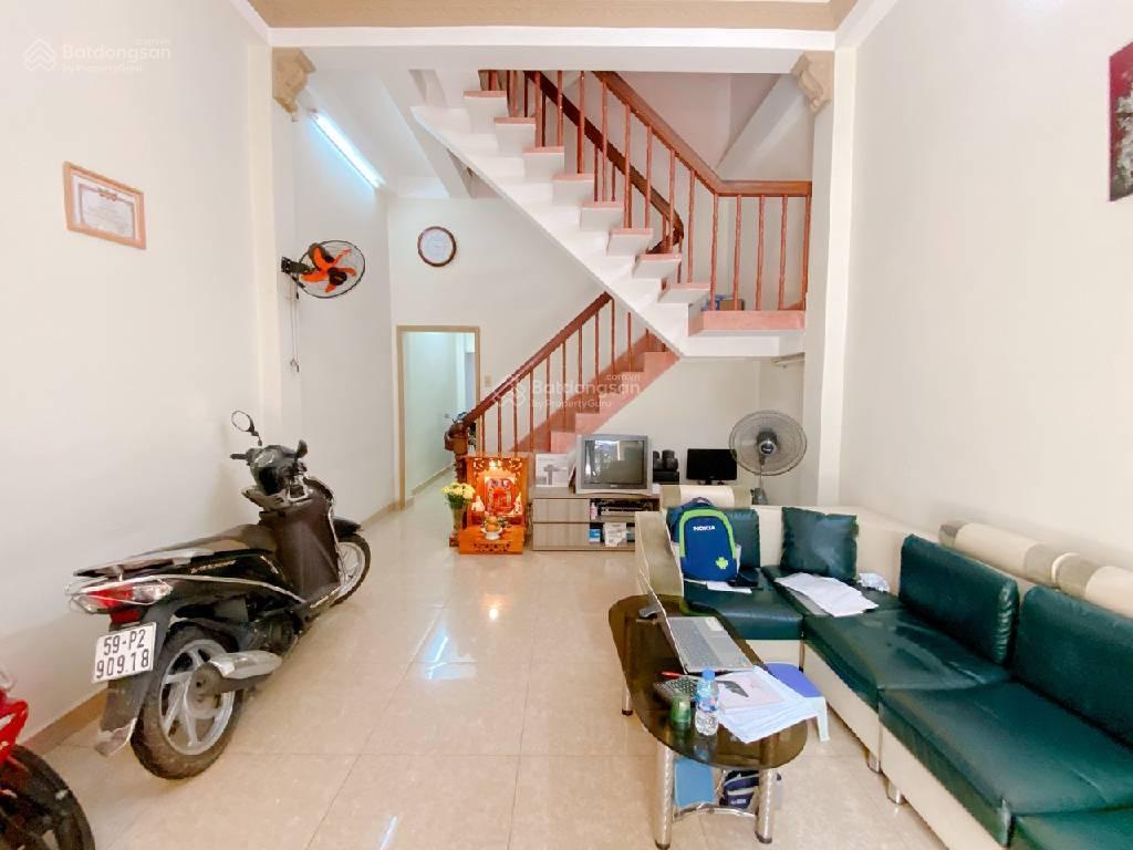 Gần etown cộng hòa, nhà ga t3  thân nhân trung, p13, tân bình  hxh 10m  85m2  3 tầng  15.2 tỷ