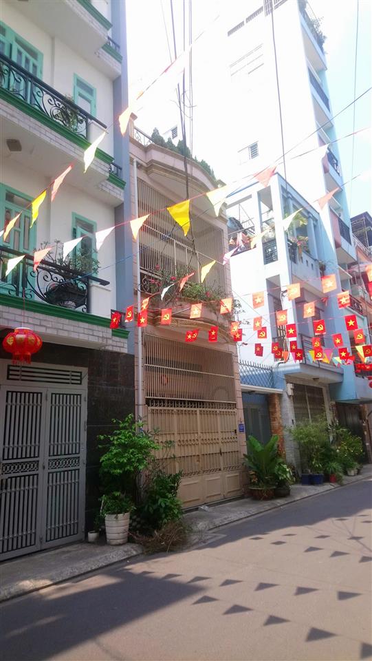 Gần etown cộng hòa, nhà ga t3  thân nhân trung, p13, tân bình  hxh 10m  85m2  3 tầng  15.2 tỷ