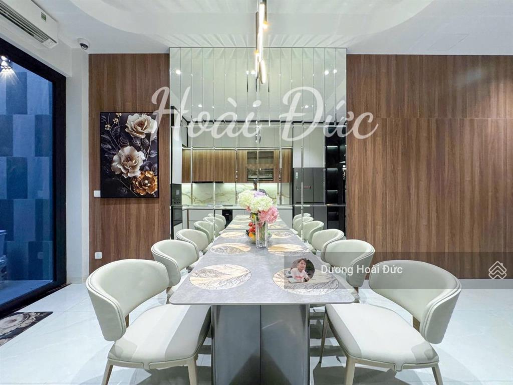 Siêu phẩm nhà 4 lầu view công viên mặt tiền đường số kdc an phú hưng  q7  nhà có thang máy