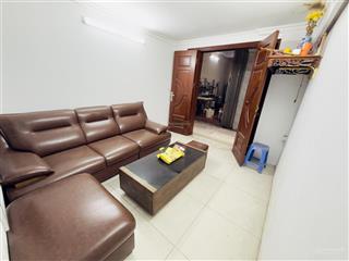 Bán nhà tập thể ngô thì nhậm hbt cũ 82m2 2 ngủ 1wc chỉ nhỉnh 4,5x tỷ ô tô