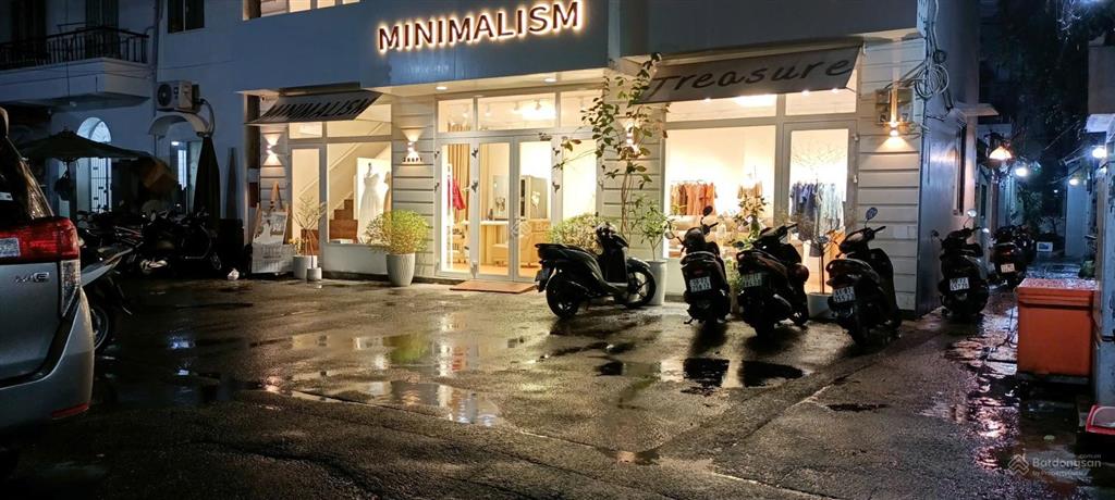 Nhà mới  5 tầng nam kỳ khởi nghĩa q3  gần la vela 5 sao  khu vip  chỉ 6 tỷ 85